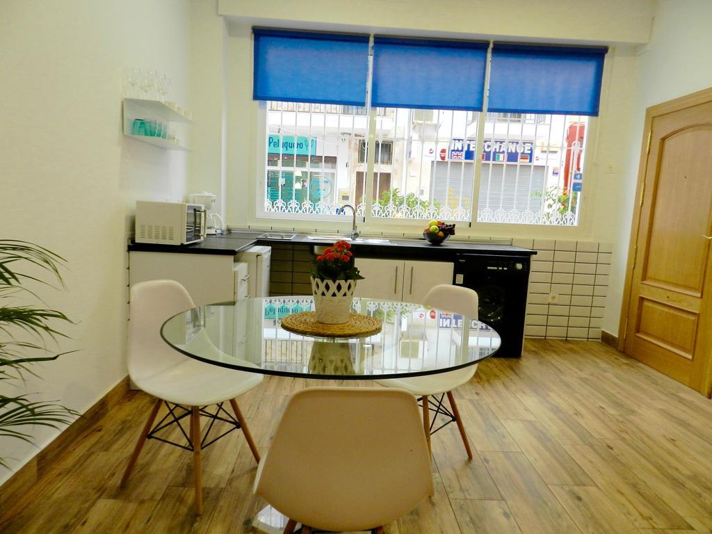 טורמולינוס Apartamentos Carolina מראה חיצוני תמונה